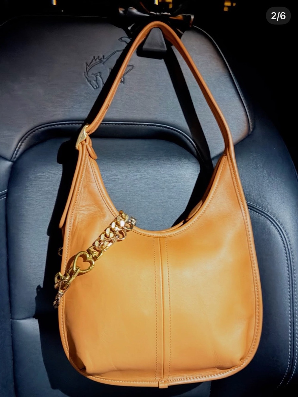 Classic Tan Leather Shoulder Bag with Gold Chain Accent